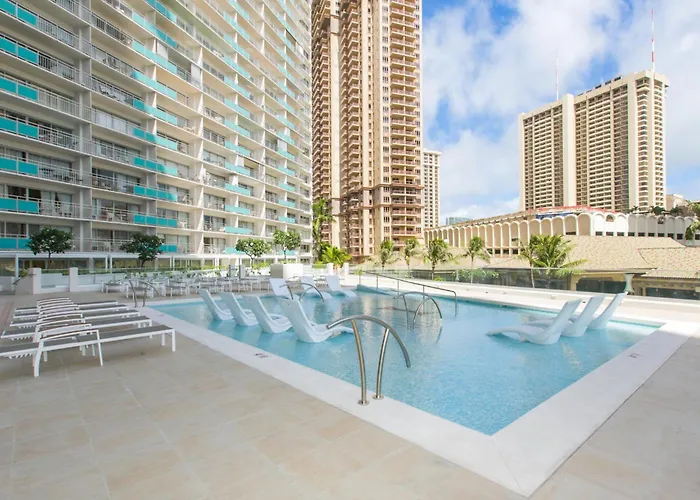 Ilikai Tower 1403 City View 1Br