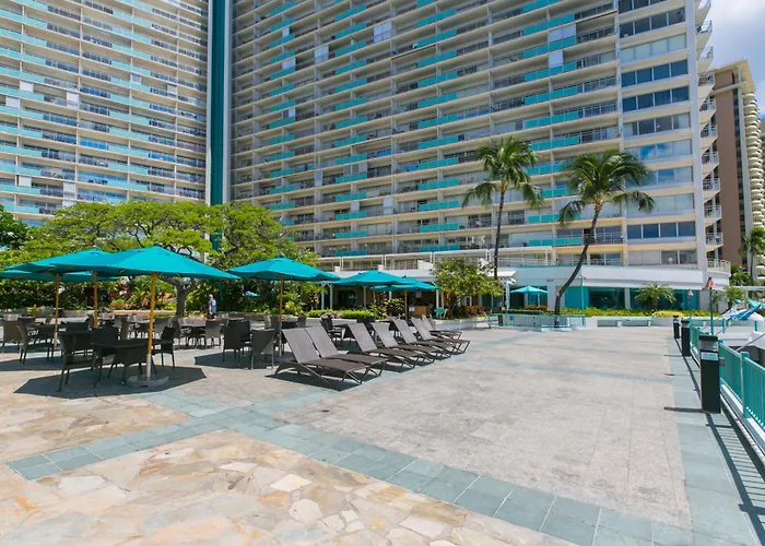 Ilikai Tower 1403 City View 1Br